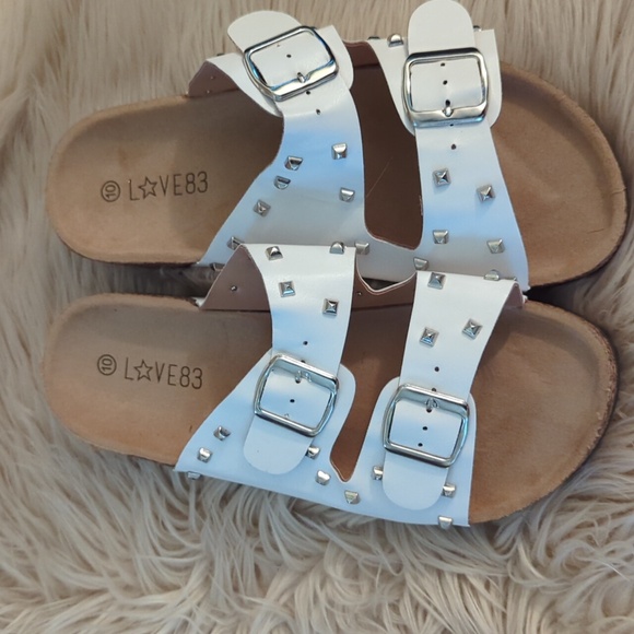 Shoes - Sandals slip on size 10